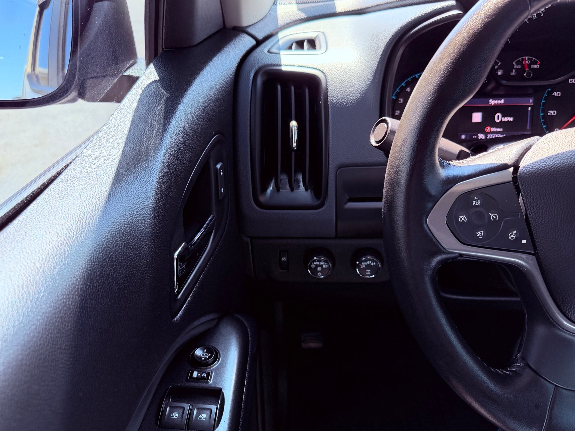 2021 Chevrolet Colorado Base