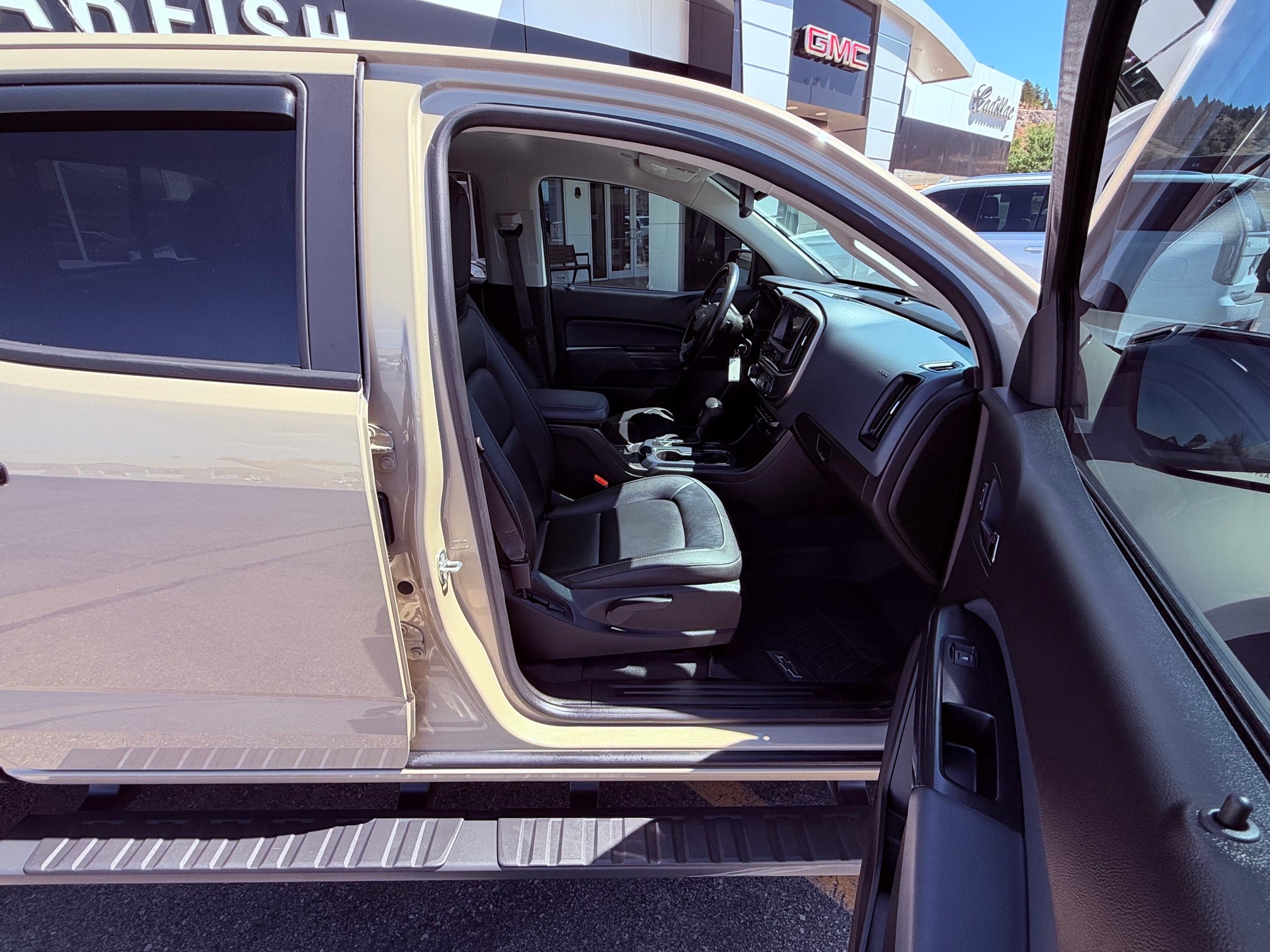 2021 Chevrolet Colorado Base