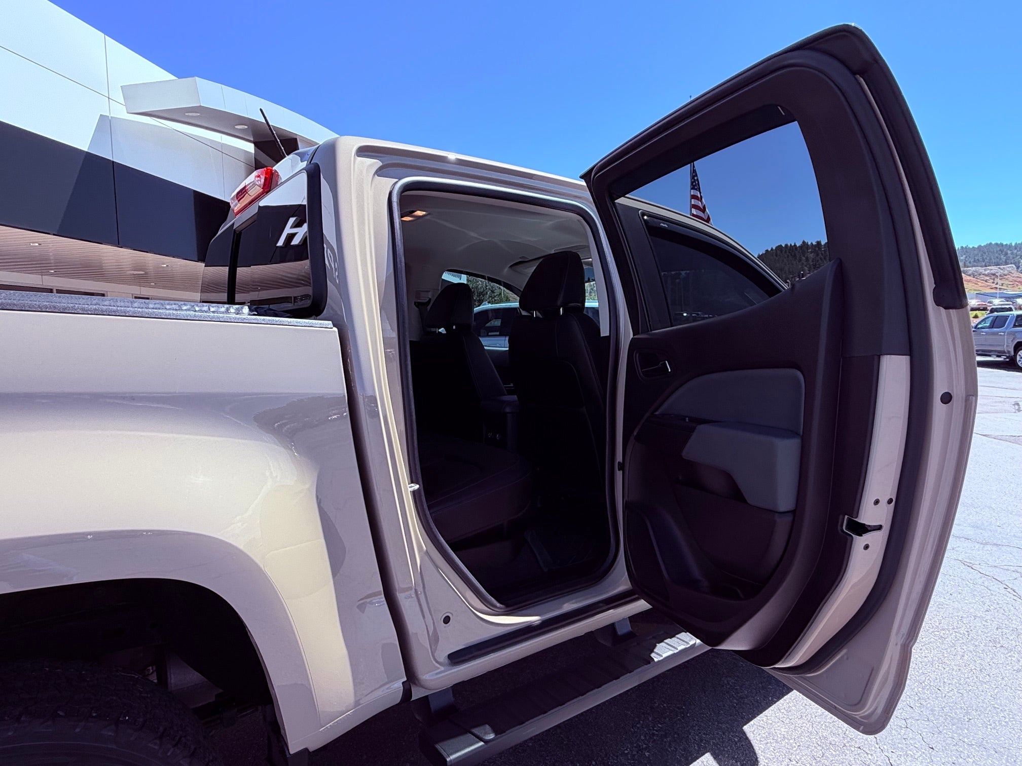 2021 Chevrolet Colorado Base