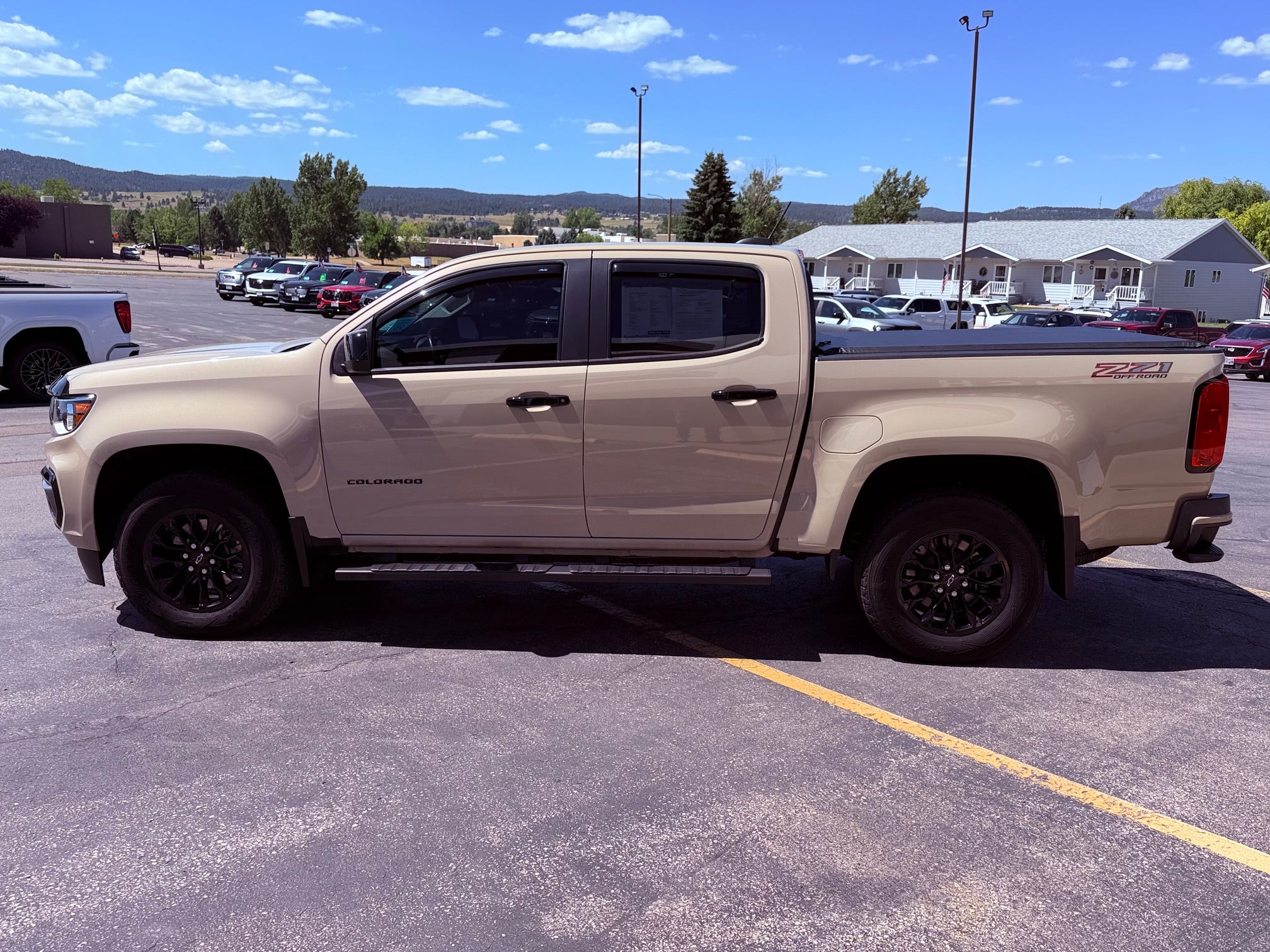 2021 Chevrolet Colorado Base