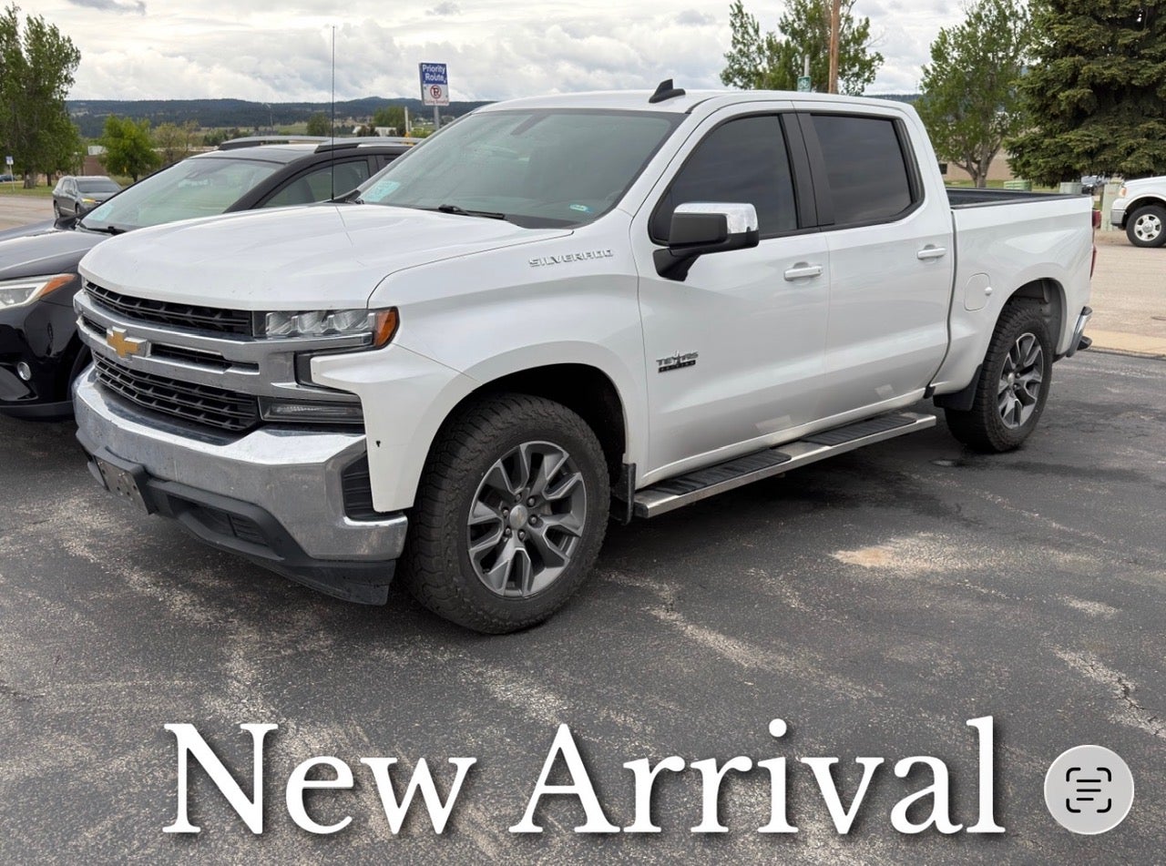 2021 Chevrolet Silverado 1500 LT Crew Cab Short Box's photo