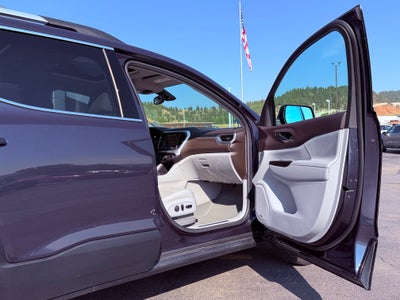 2018 GMC Acadia Base