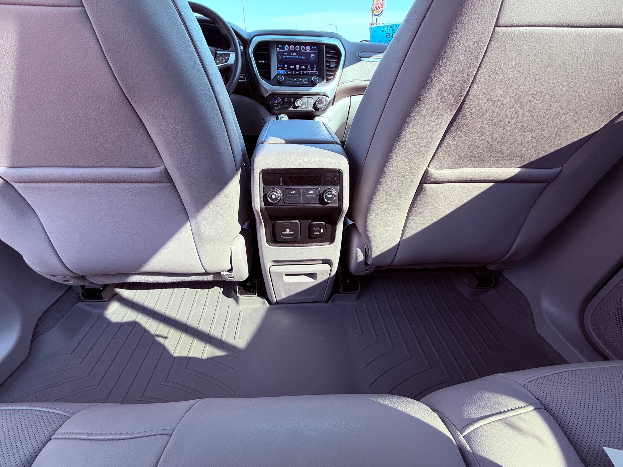 2018 GMC Acadia Base