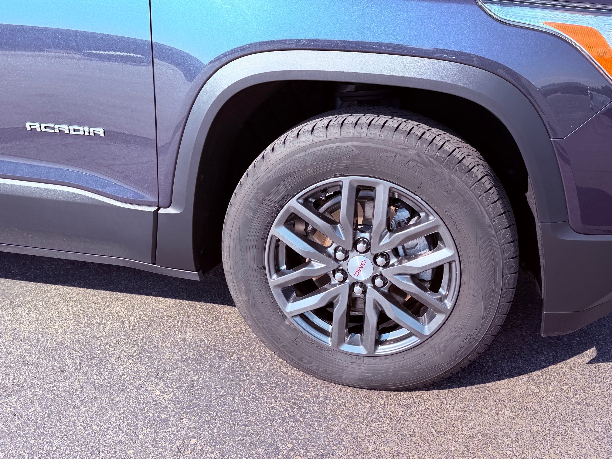 2018 GMC Acadia Base