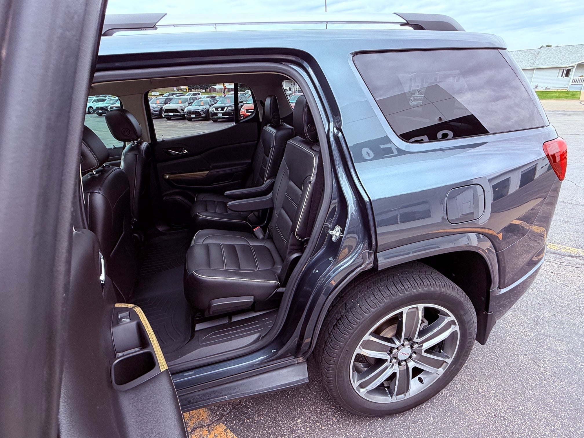 2019 GMC Acadia Base
