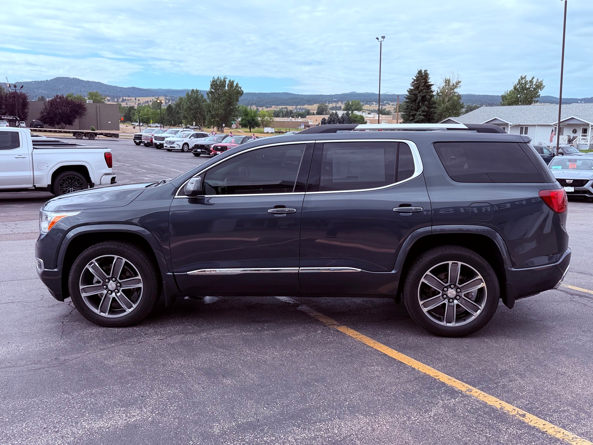 2019 GMC Acadia Base
