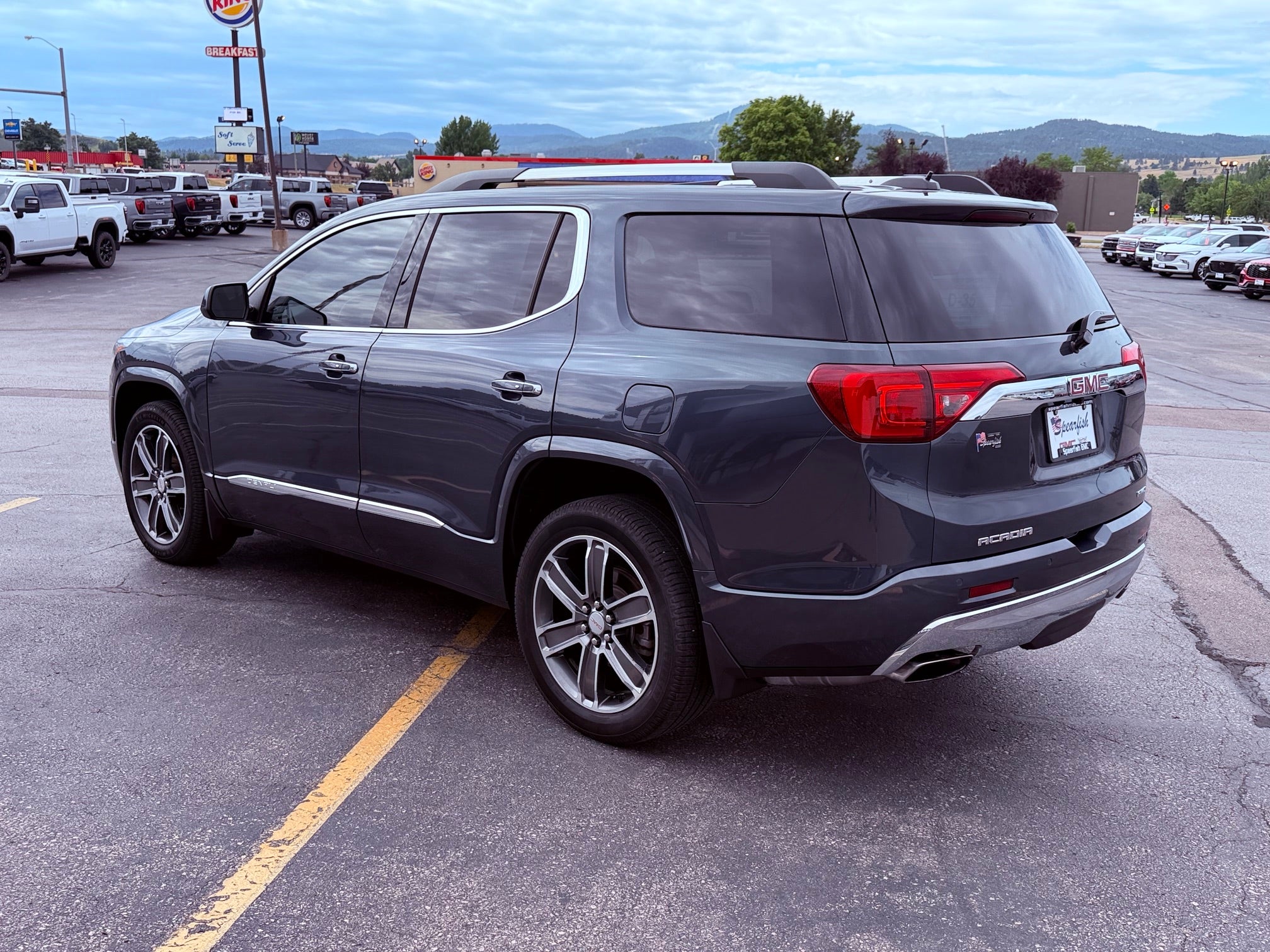 2019 GMC Acadia Base