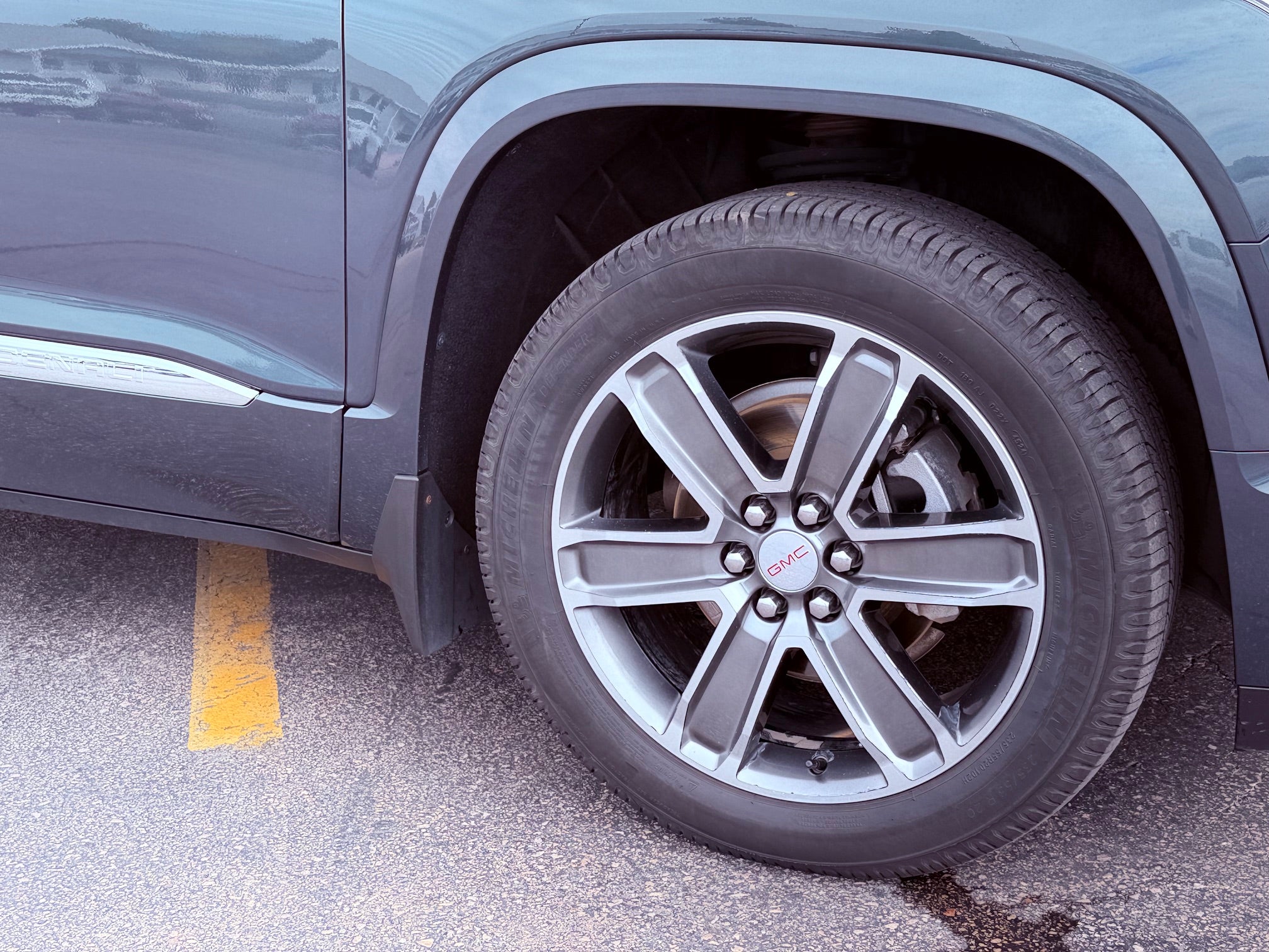 2019 GMC Acadia Base