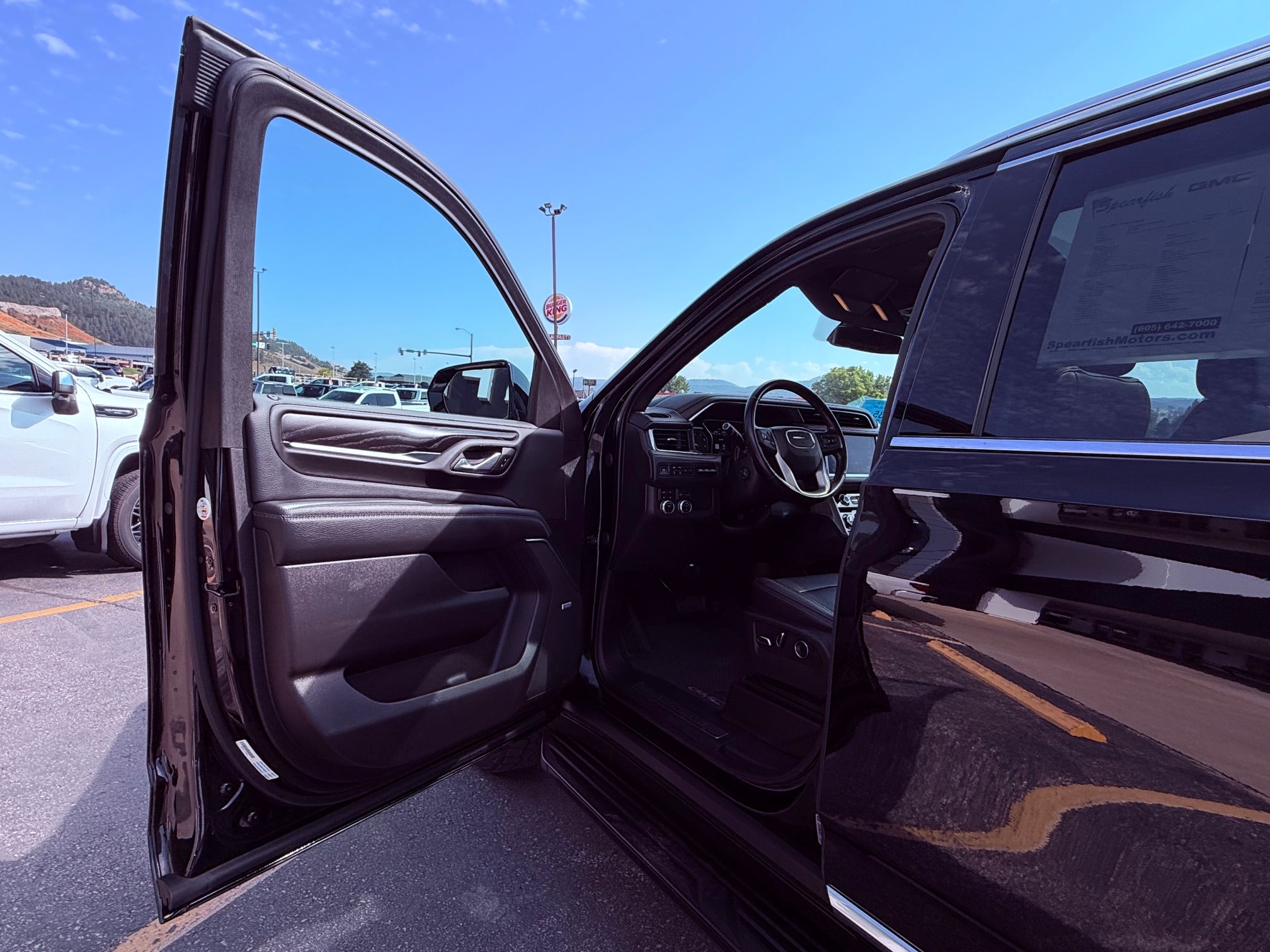 2021 GMC Yukon Base