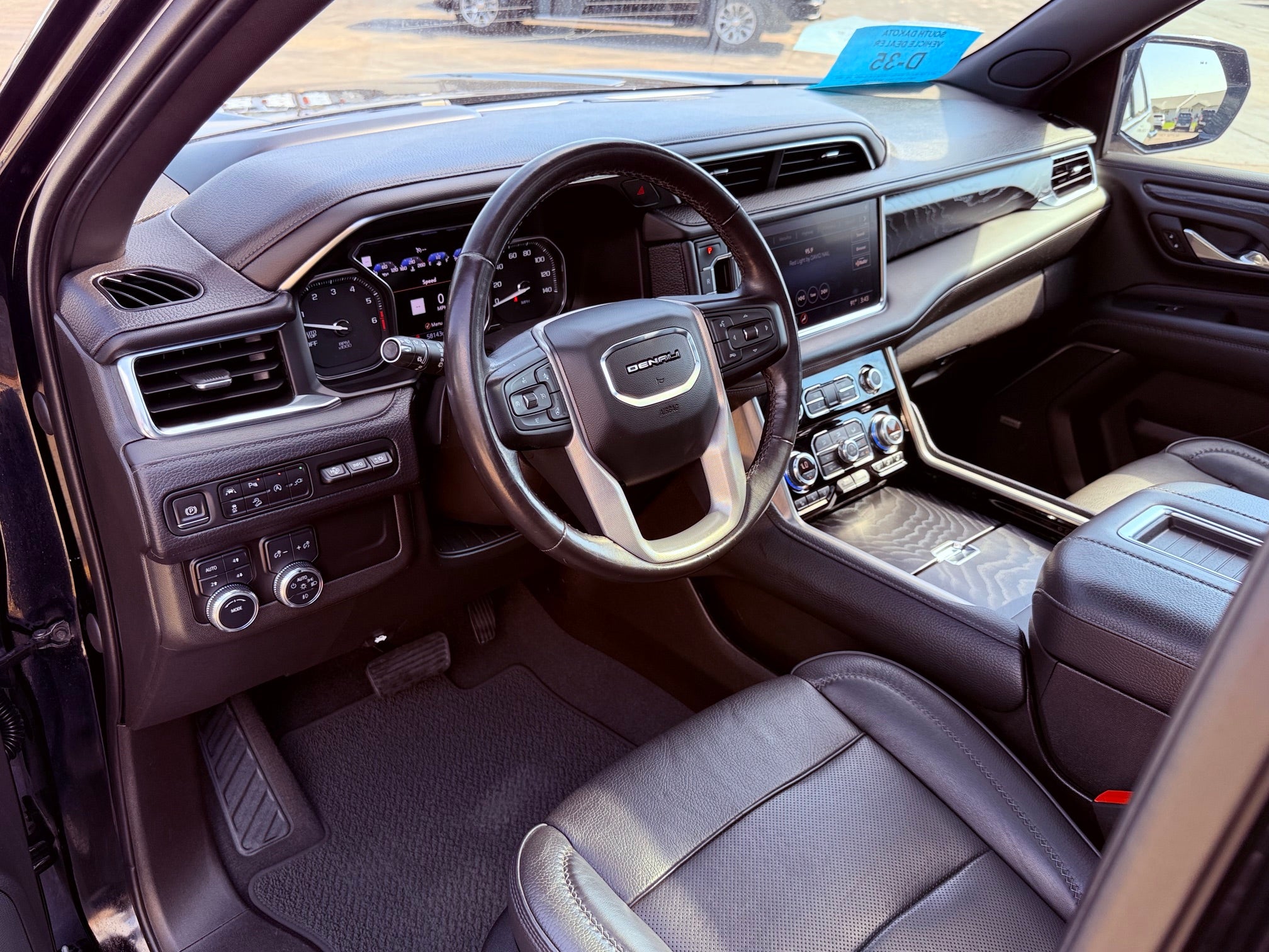 2021 GMC Yukon Base