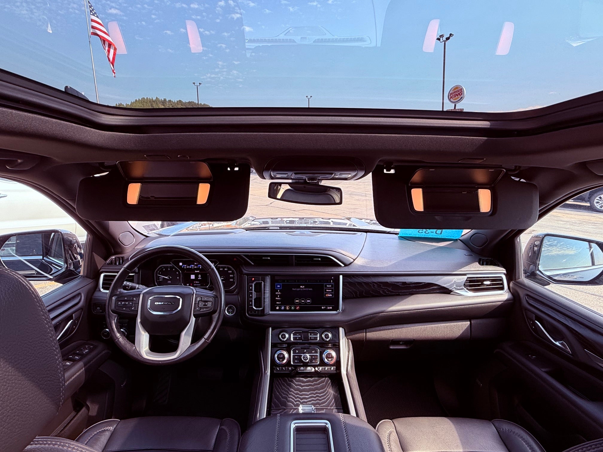 2021 GMC Yukon Base