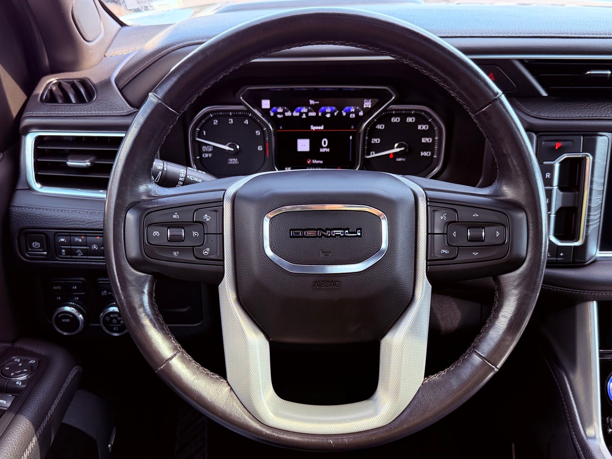 2021 GMC Yukon Base