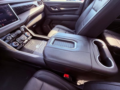 2021 GMC Yukon Base