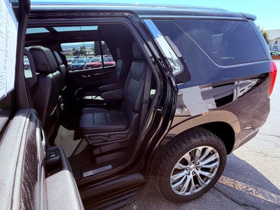 2021 GMC Yukon Base