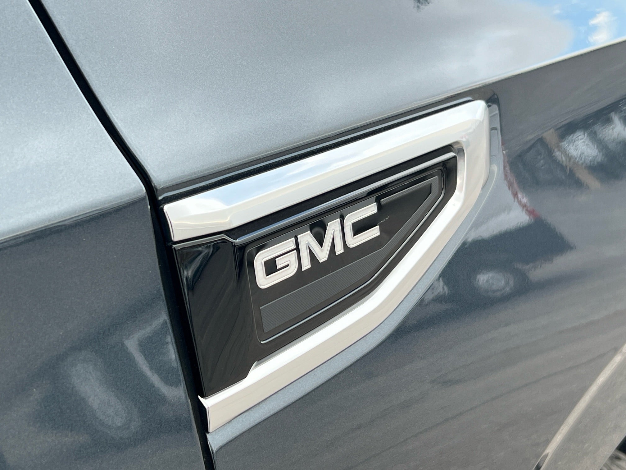 2021 GMC Yukon Base