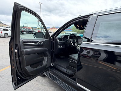 2023 GMC Yukon Base