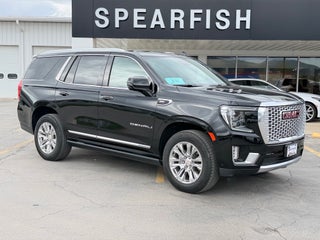 2023 GMC Yukon Base