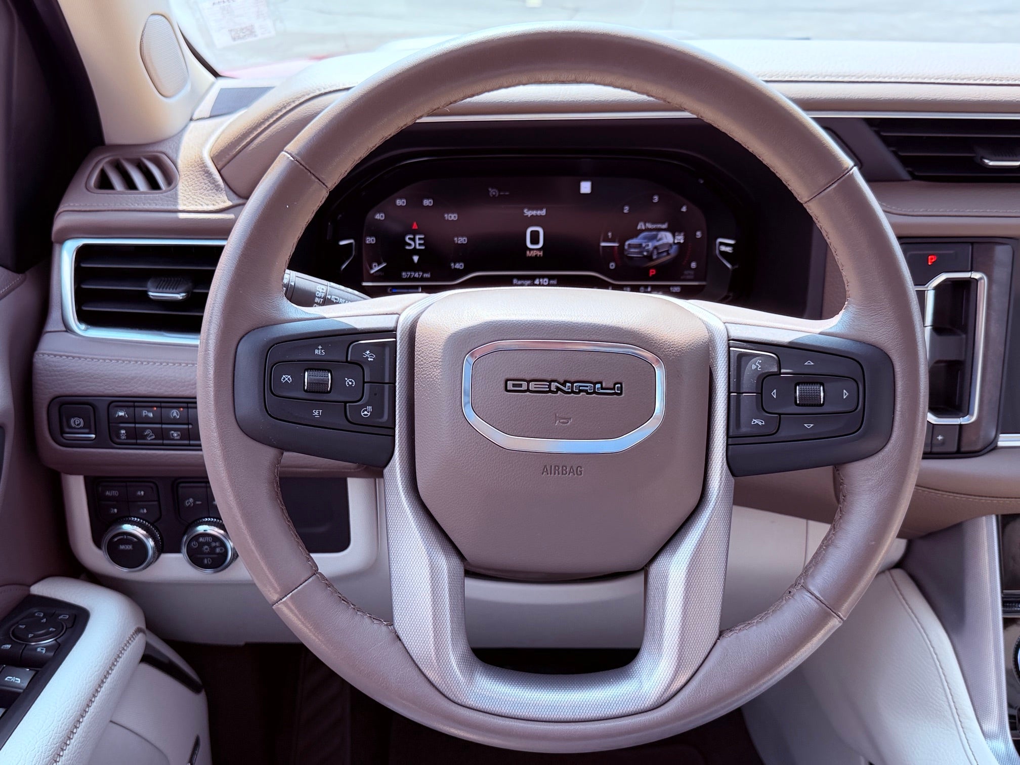 2023 GMC Yukon Base