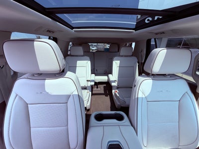 2023 GMC Yukon Base