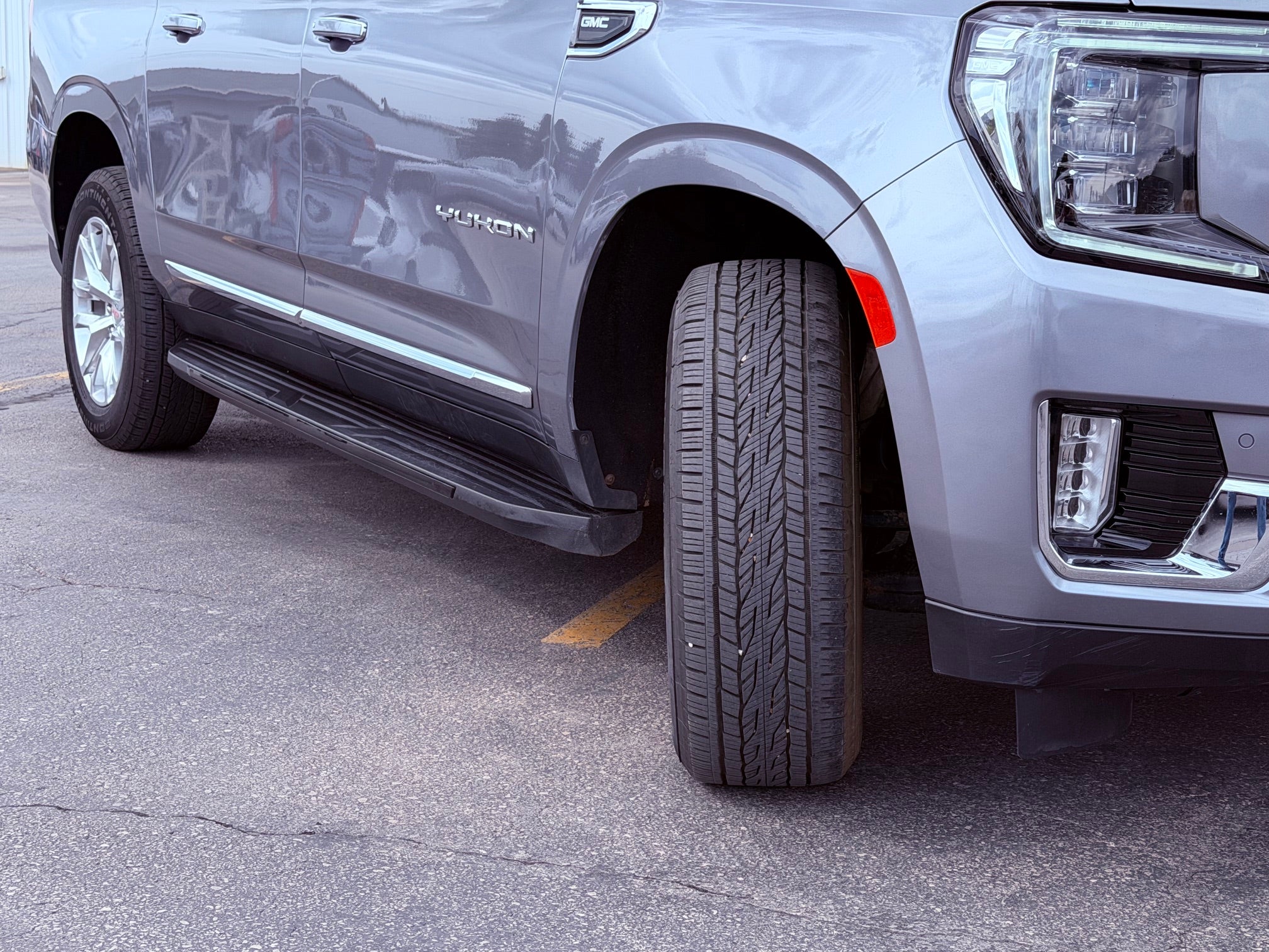 2022 GMC Yukon XL Base