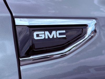 2022 GMC Yukon XL Base