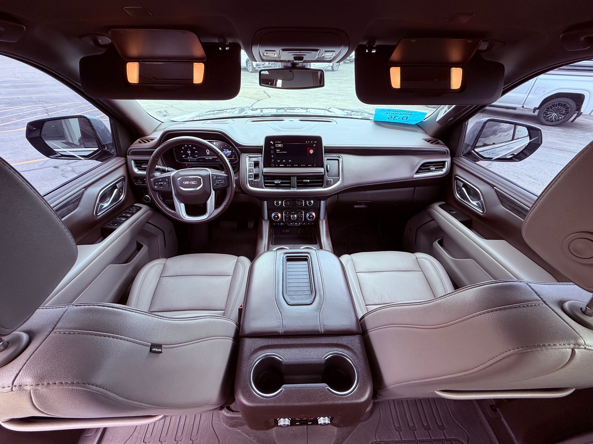 2022 GMC Yukon XL Base