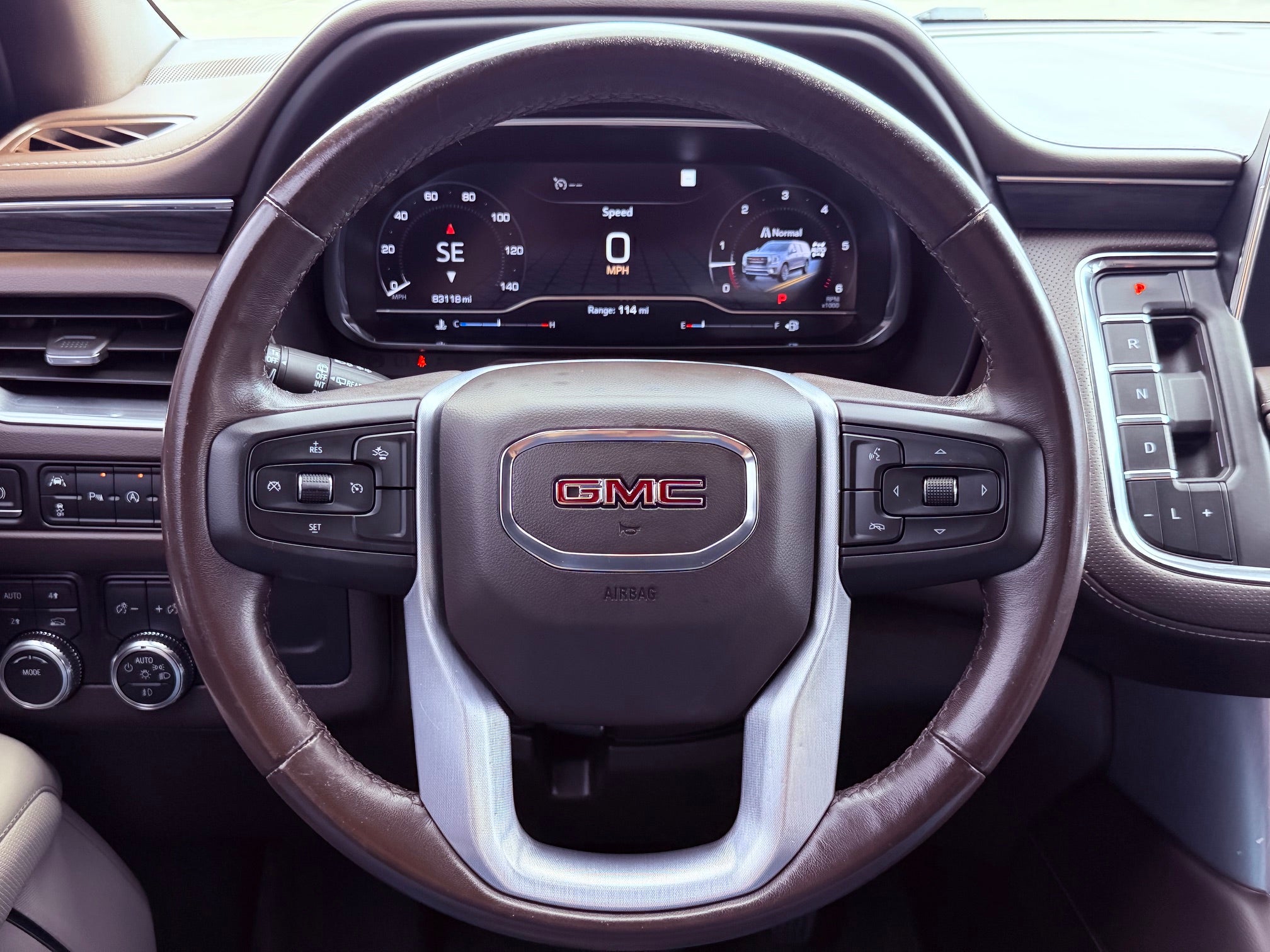 2022 GMC Yukon XL Base
