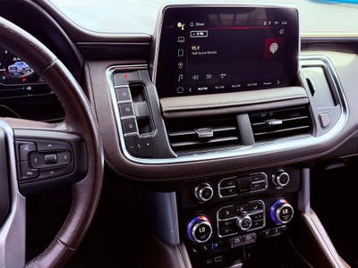 2022 GMC Yukon XL Base
