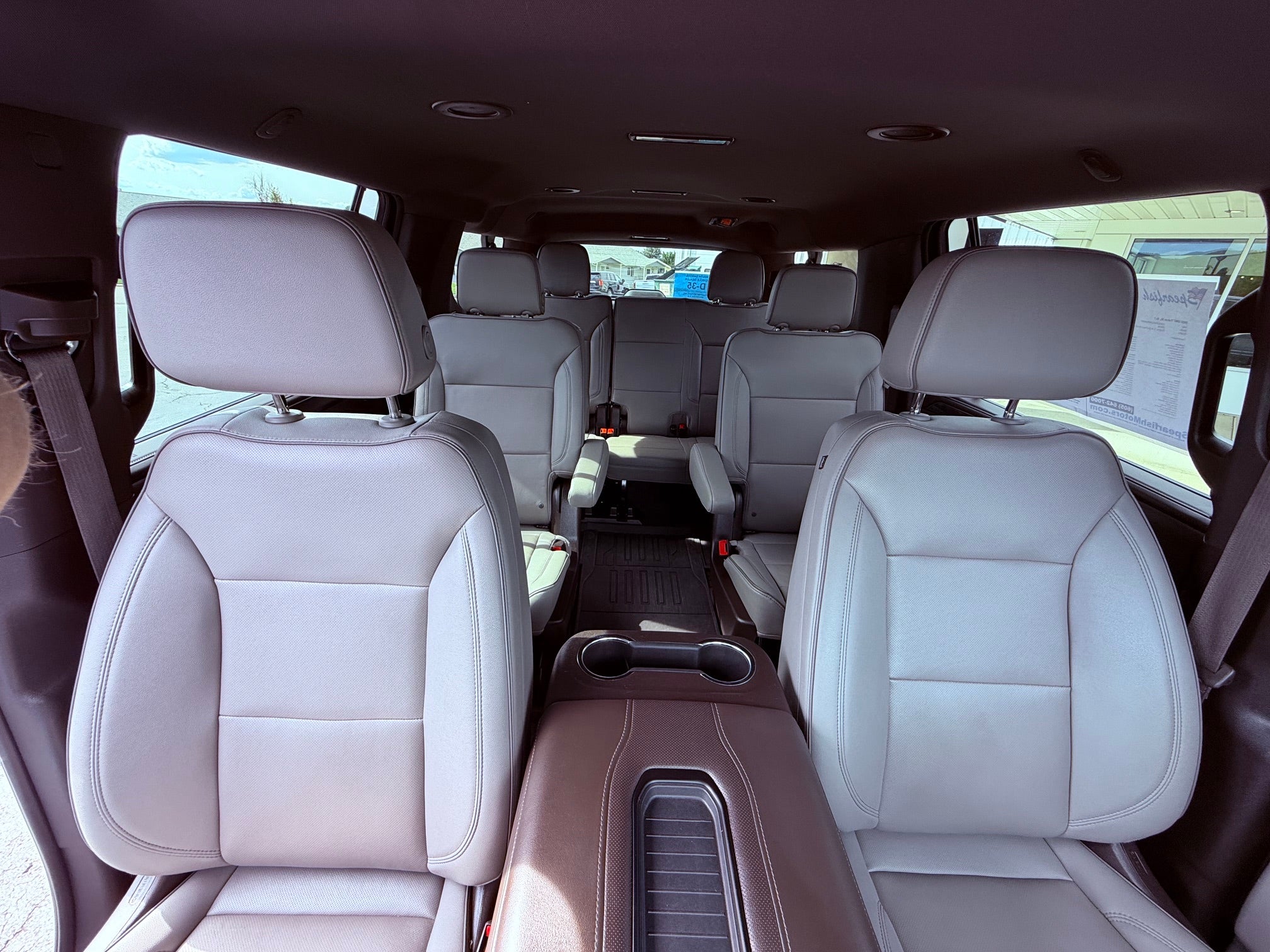 2022 GMC Yukon XL Base