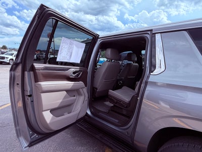 2022 GMC Yukon XL Base