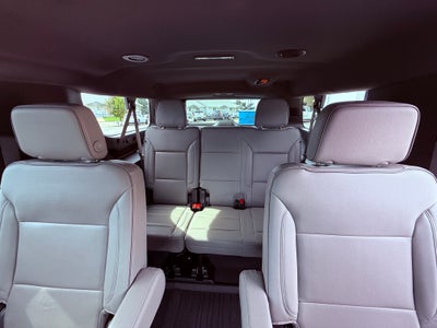 2022 GMC Yukon XL Base