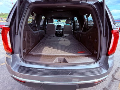 2022 GMC Yukon XL Base