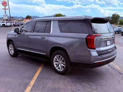 2022 GMC Yukon XL Base