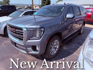 2022 GMC Yukon XL Base