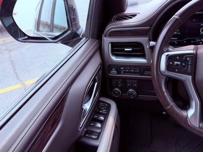 2022 Chevrolet Suburban Base