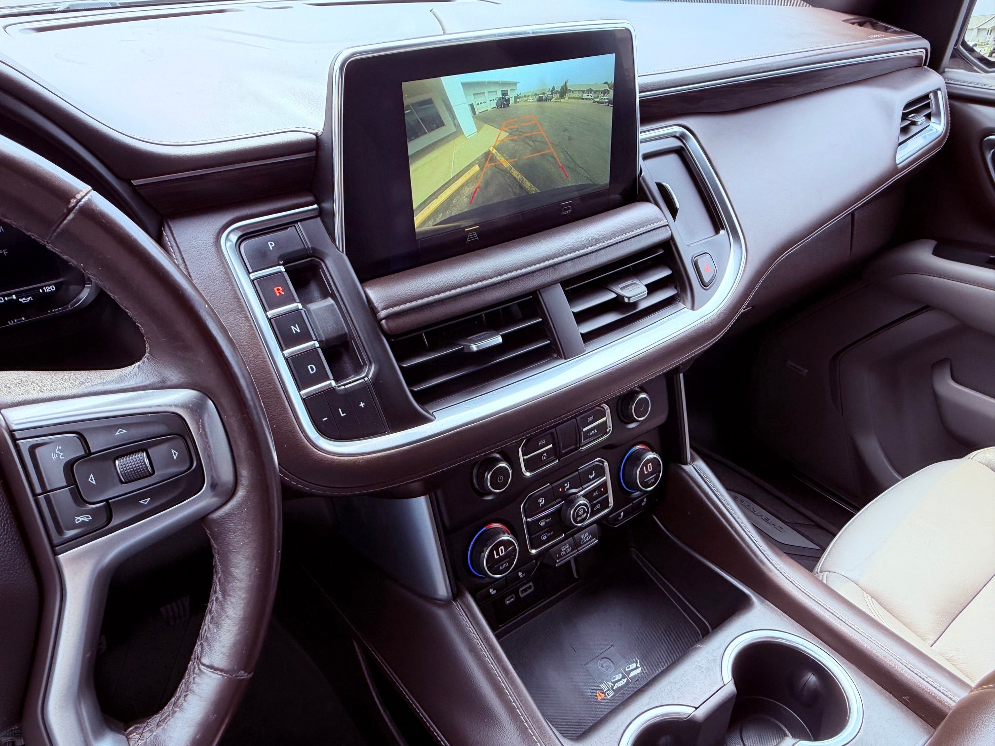 2022 Chevrolet Suburban Base