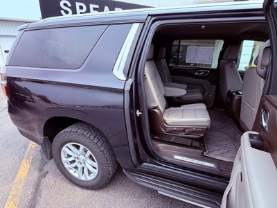 2022 Chevrolet Suburban Base