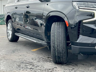 2021 Chevrolet Suburban Base