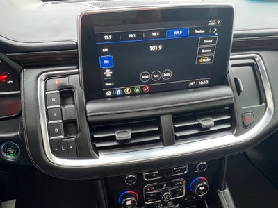 2021 Chevrolet Suburban Base