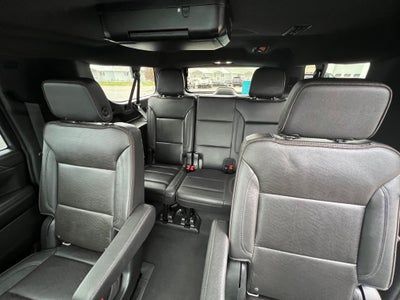 2021 Chevrolet Suburban Base