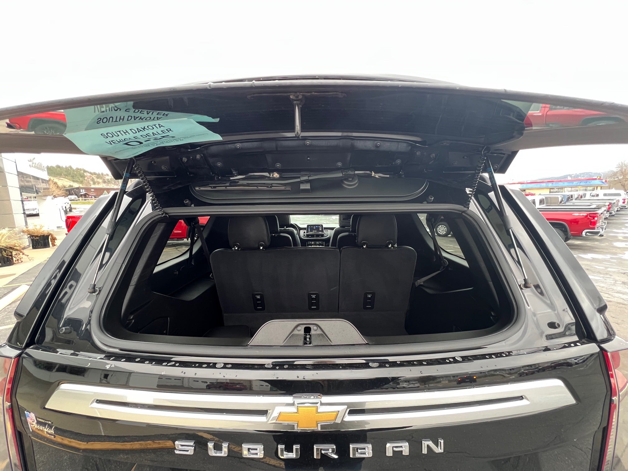 2021 Chevrolet Suburban Base