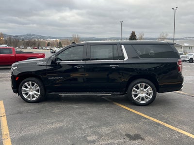 2021 Chevrolet Suburban Base