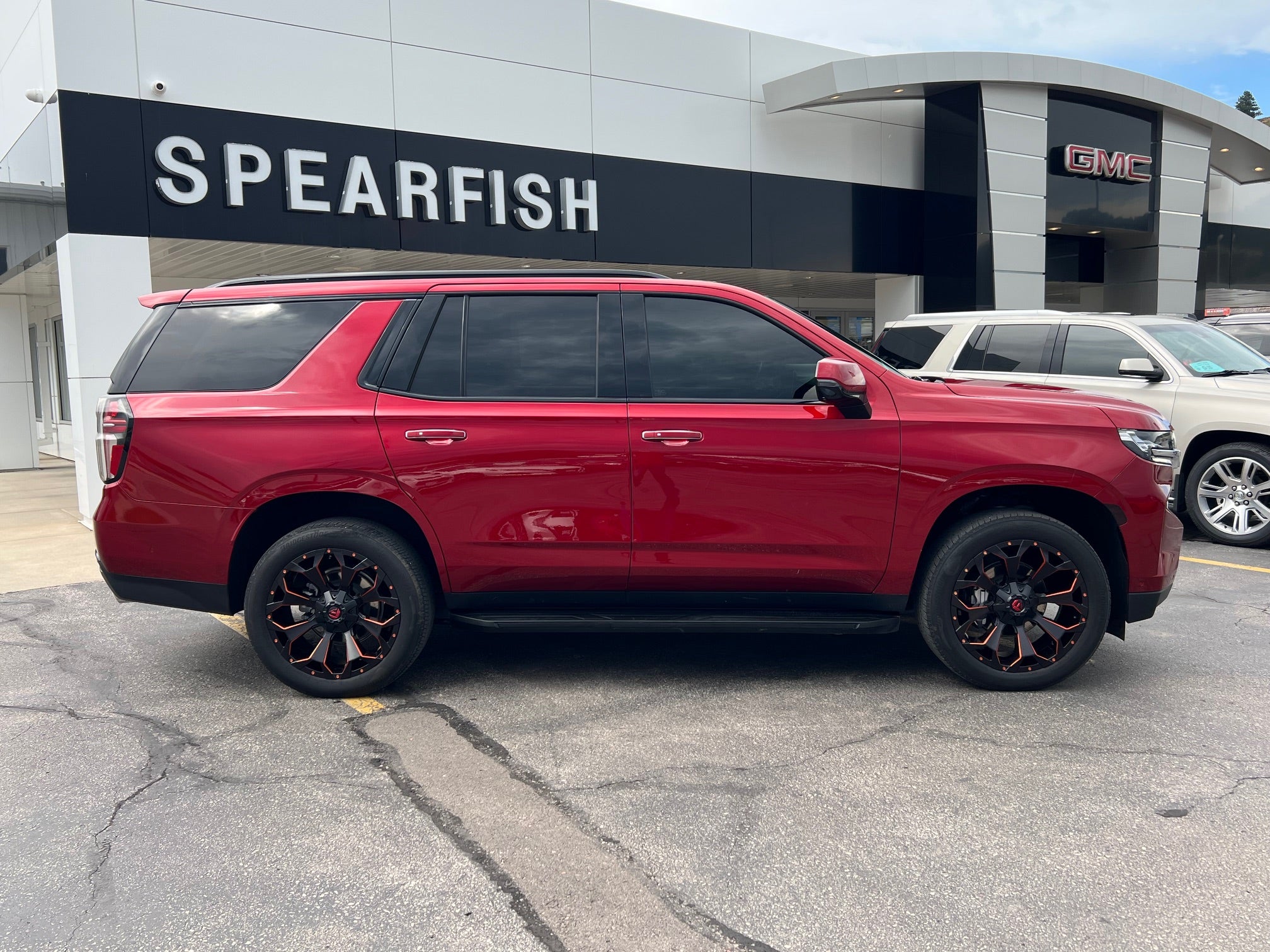2023 Chevrolet Tahoe Base