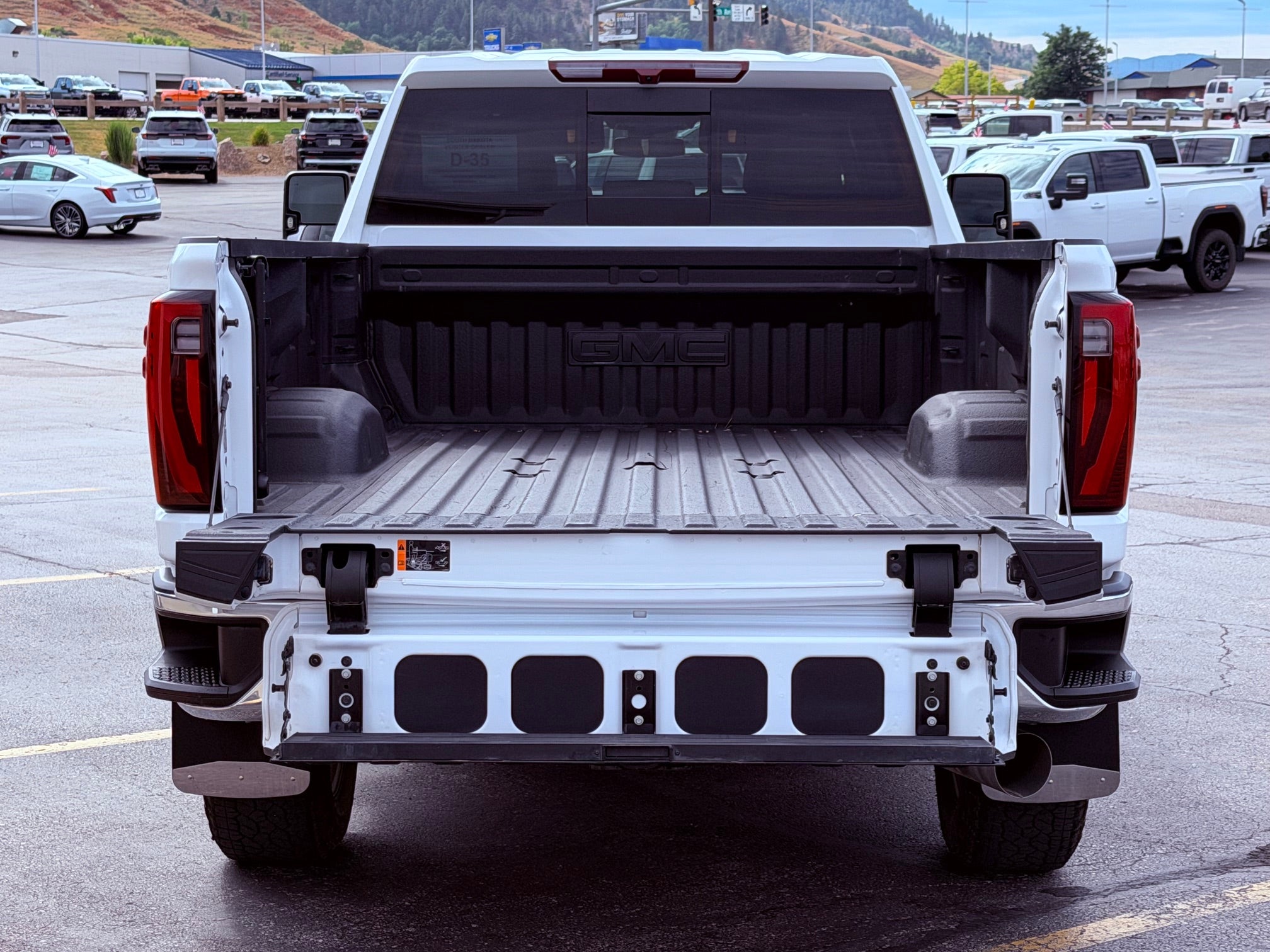 2024 GMC Sierra 2500 HD Base