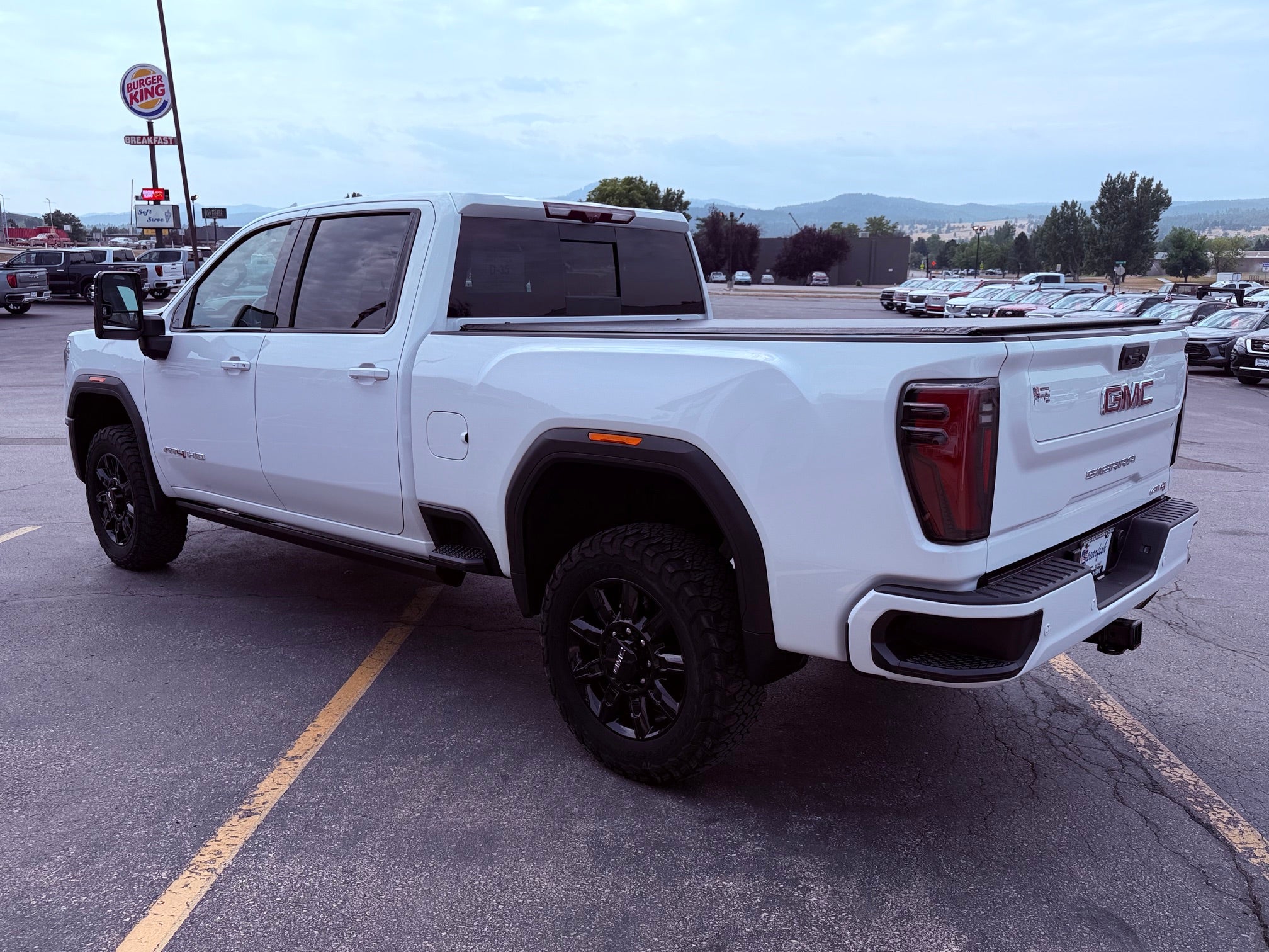 2024 GMC Sierra 2500 HD Base