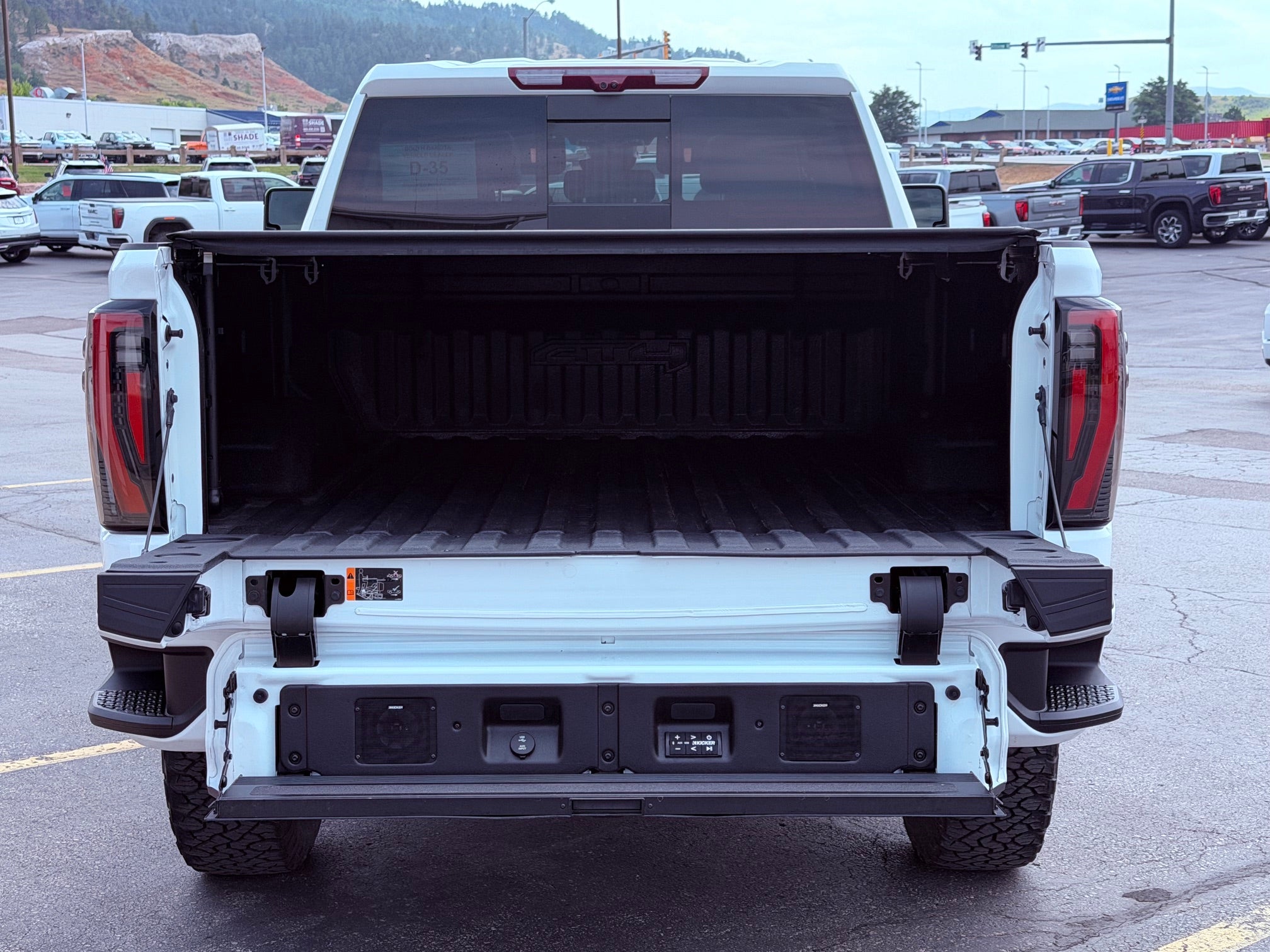 2024 GMC Sierra 2500 HD Base