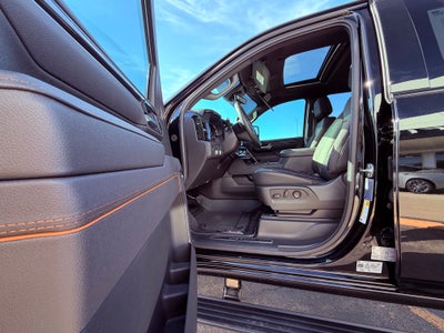 2025 GMC Sierra 2500 HD Base