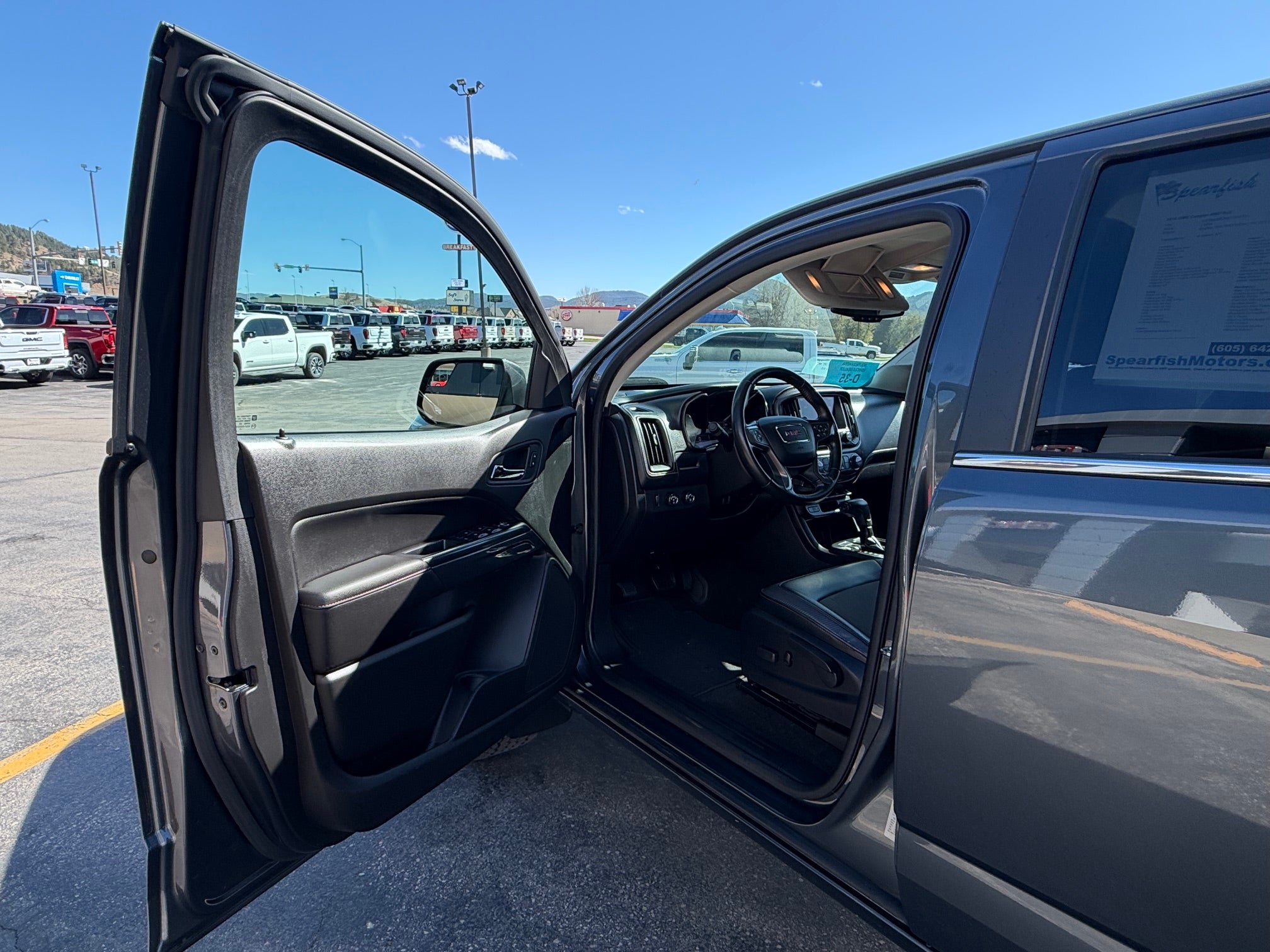 2016 GMC Canyon Base