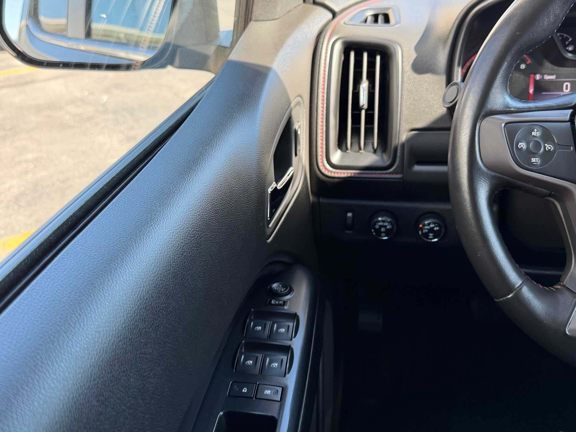 2016 GMC Canyon Base