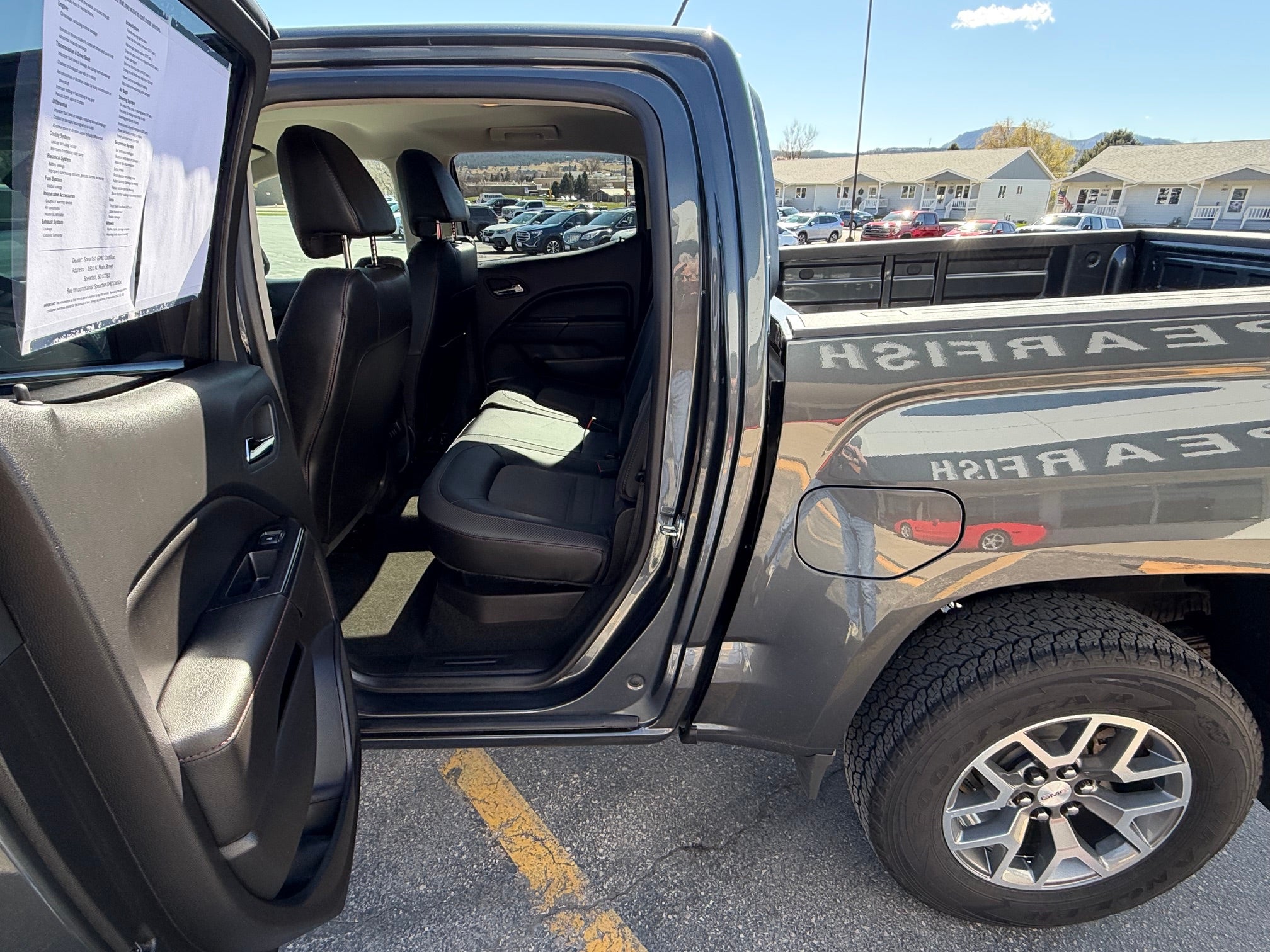 2016 GMC Canyon Base